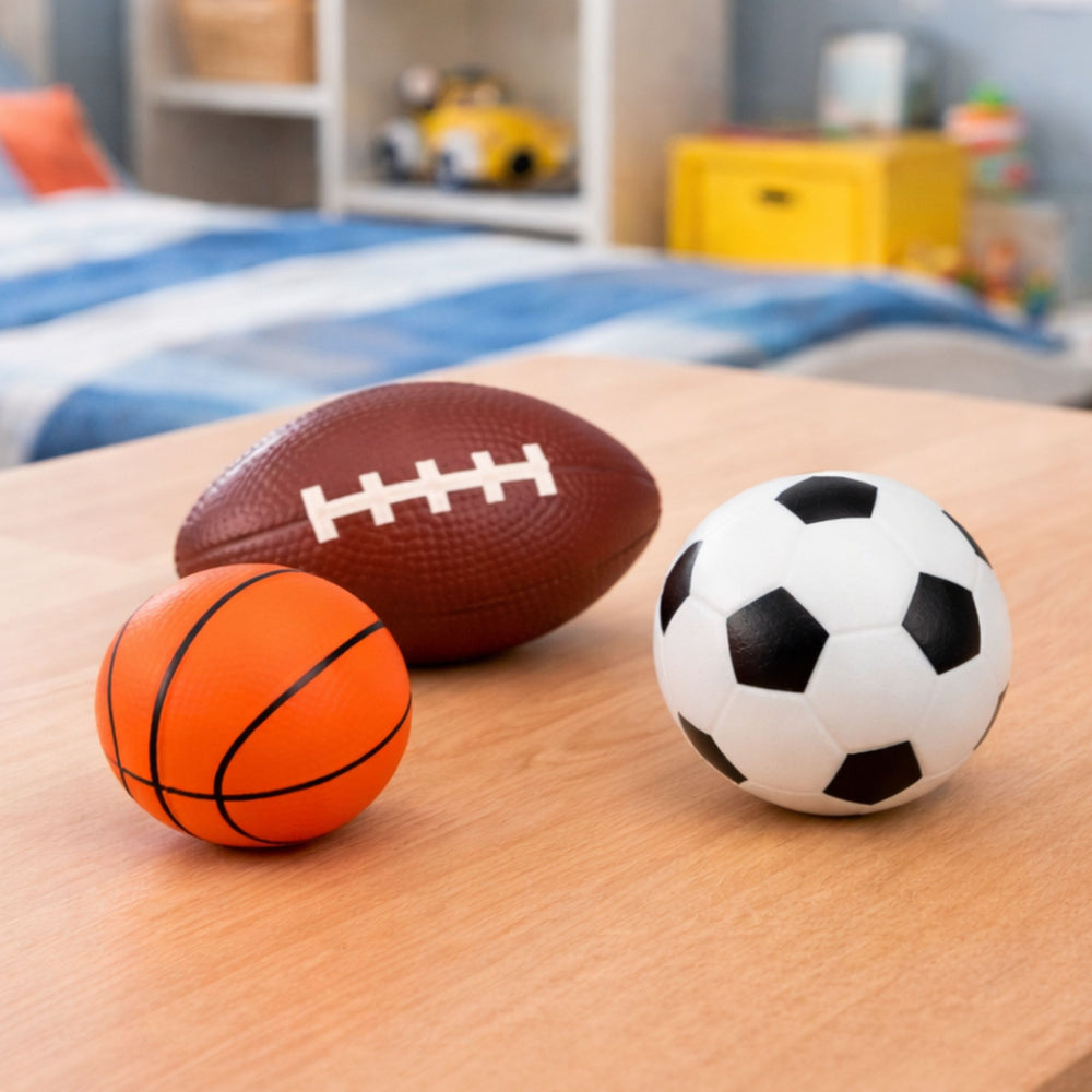 Set van 3 schuimballen (voetbal, basketbal, rugby), 10 cm (2)