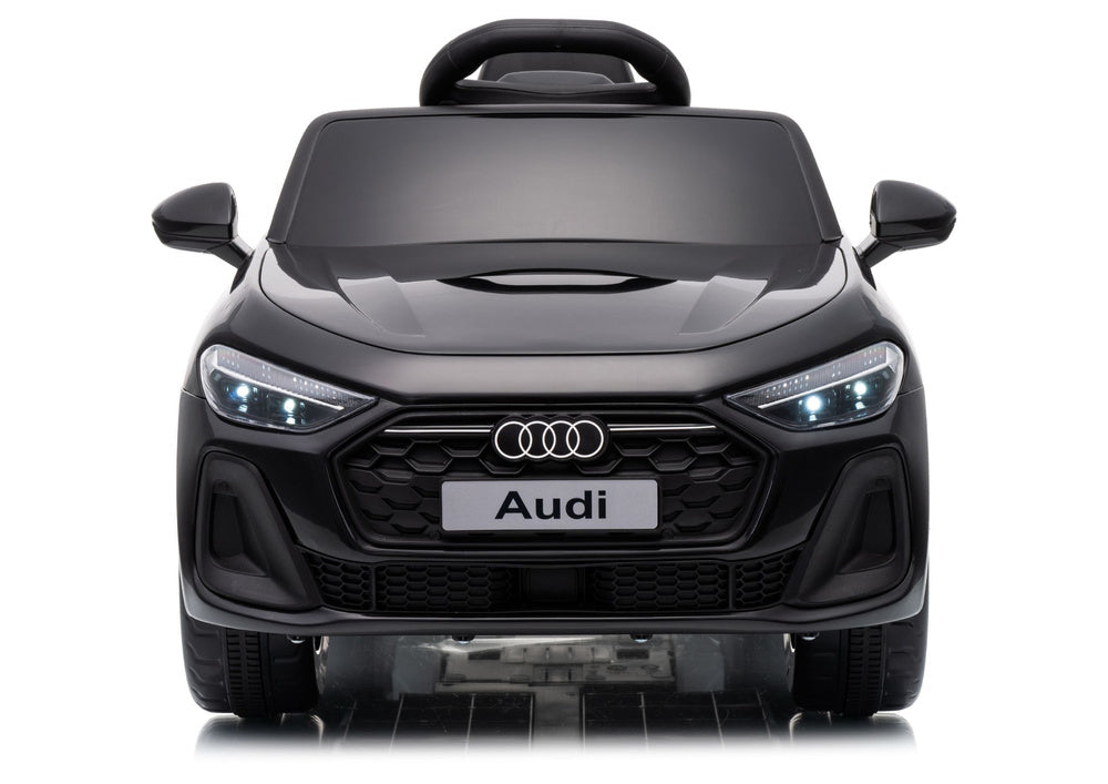 Audi A5L HL788 Zwart voertuig op batterijen