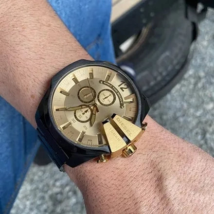 Diesel Herrenuhr – DZ4485