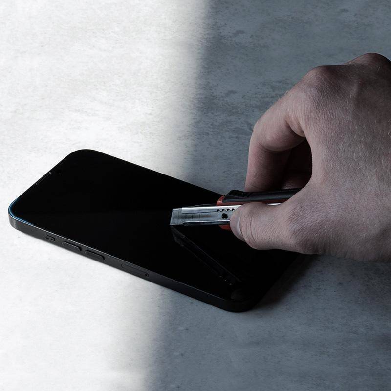 Crong 7D Nano flexibel glas - Onbreekbaar hybride 9H-glas voor het volledige scherm van de iPhone 14 Plus (2)