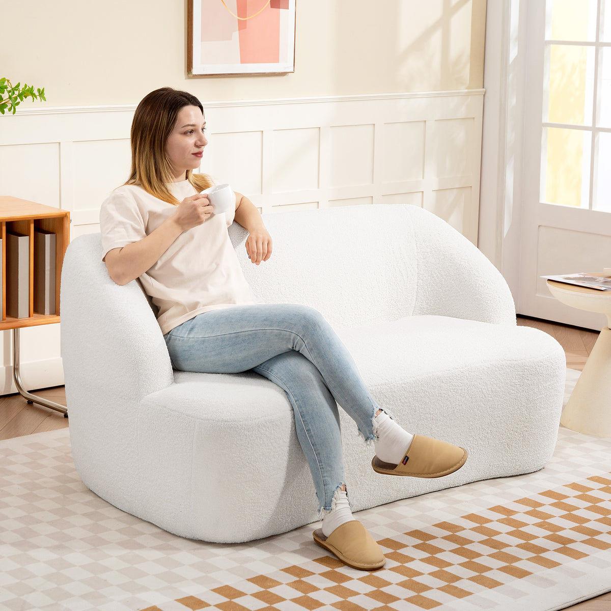2-zitsbank, gebogen design, gestoffeerde bank met fleece bekleding, voor woonkamer, slaapkamer, kantoor (2)