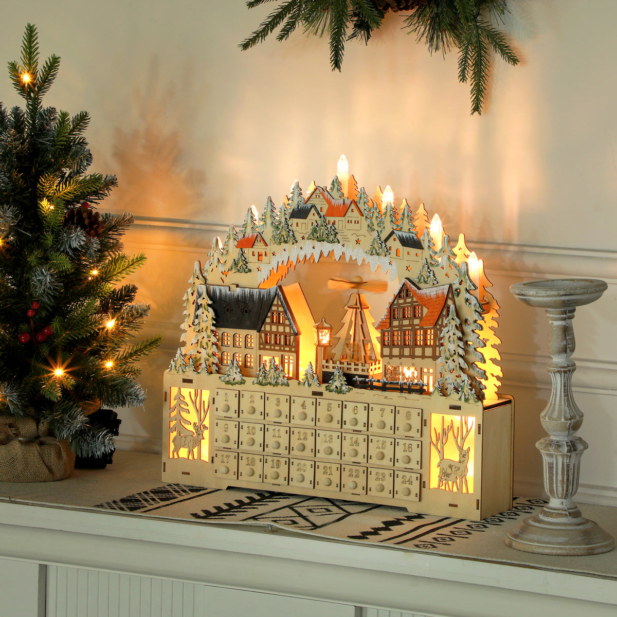 Adventskalender, kerstdorp, 18 ledlampjes, 24 lades, herbruikbaar, 45 x 9 x 42,5 cm (2)