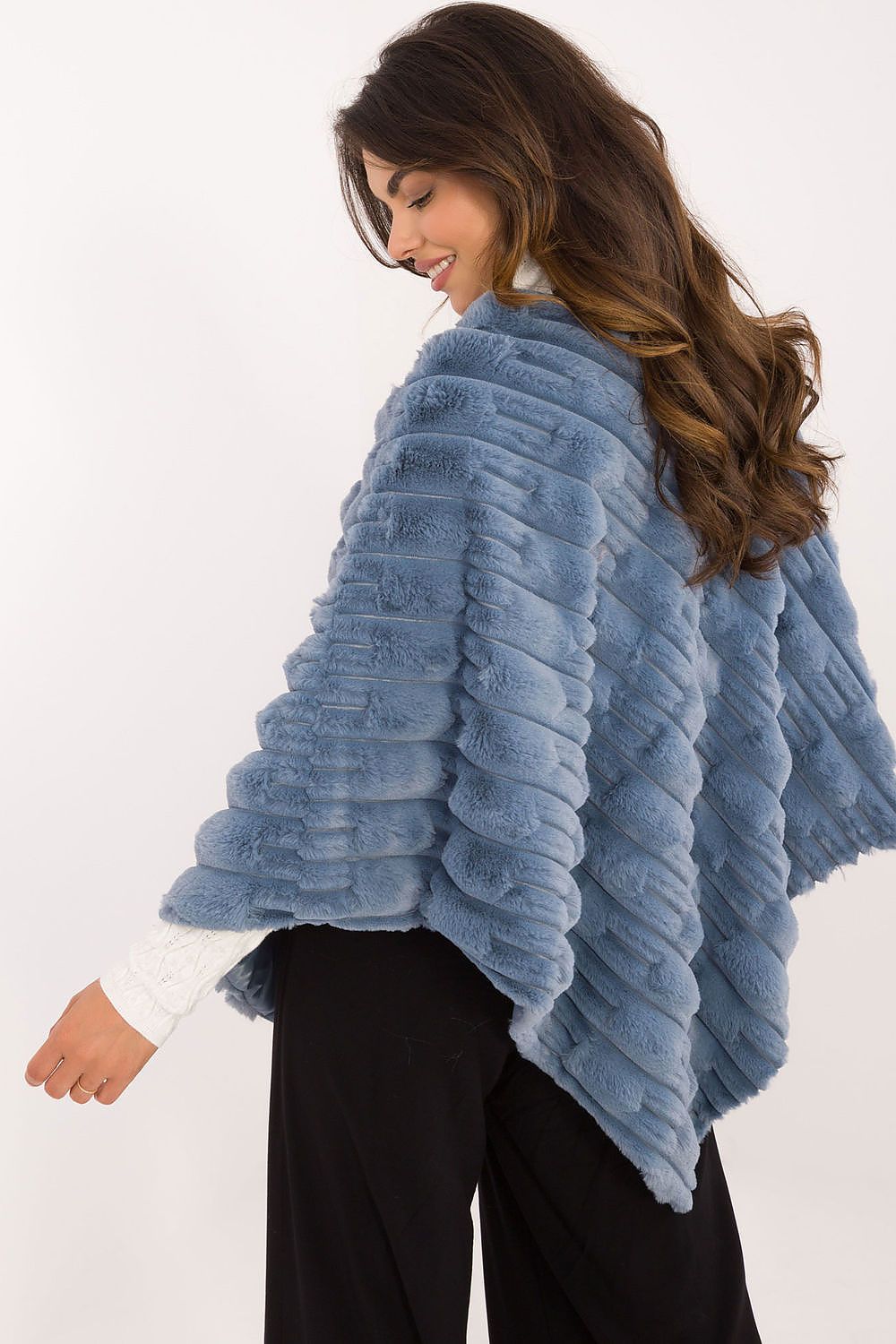  Poncho model 200206 Wool Fashion Italia 