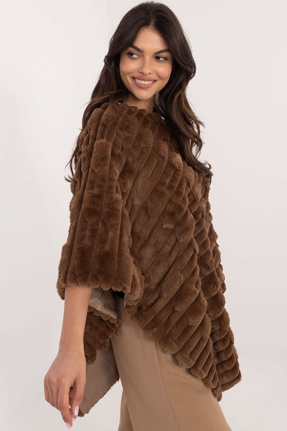 Poncho model 203197 Wool Fashion Italia 