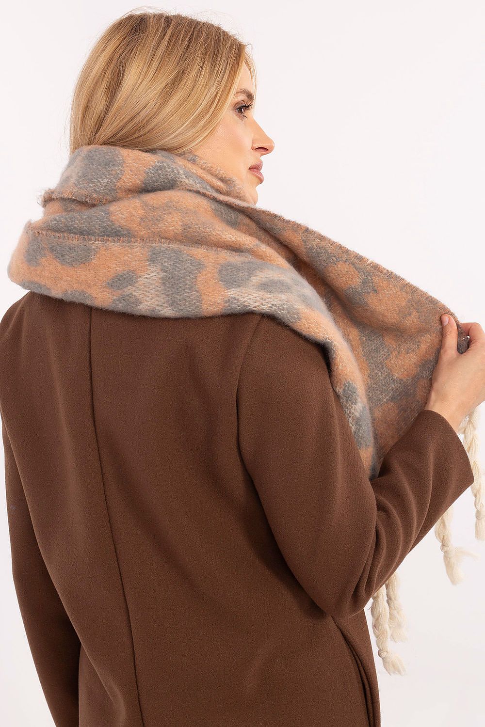  Schal model 205964 Wool Fashion Italia 