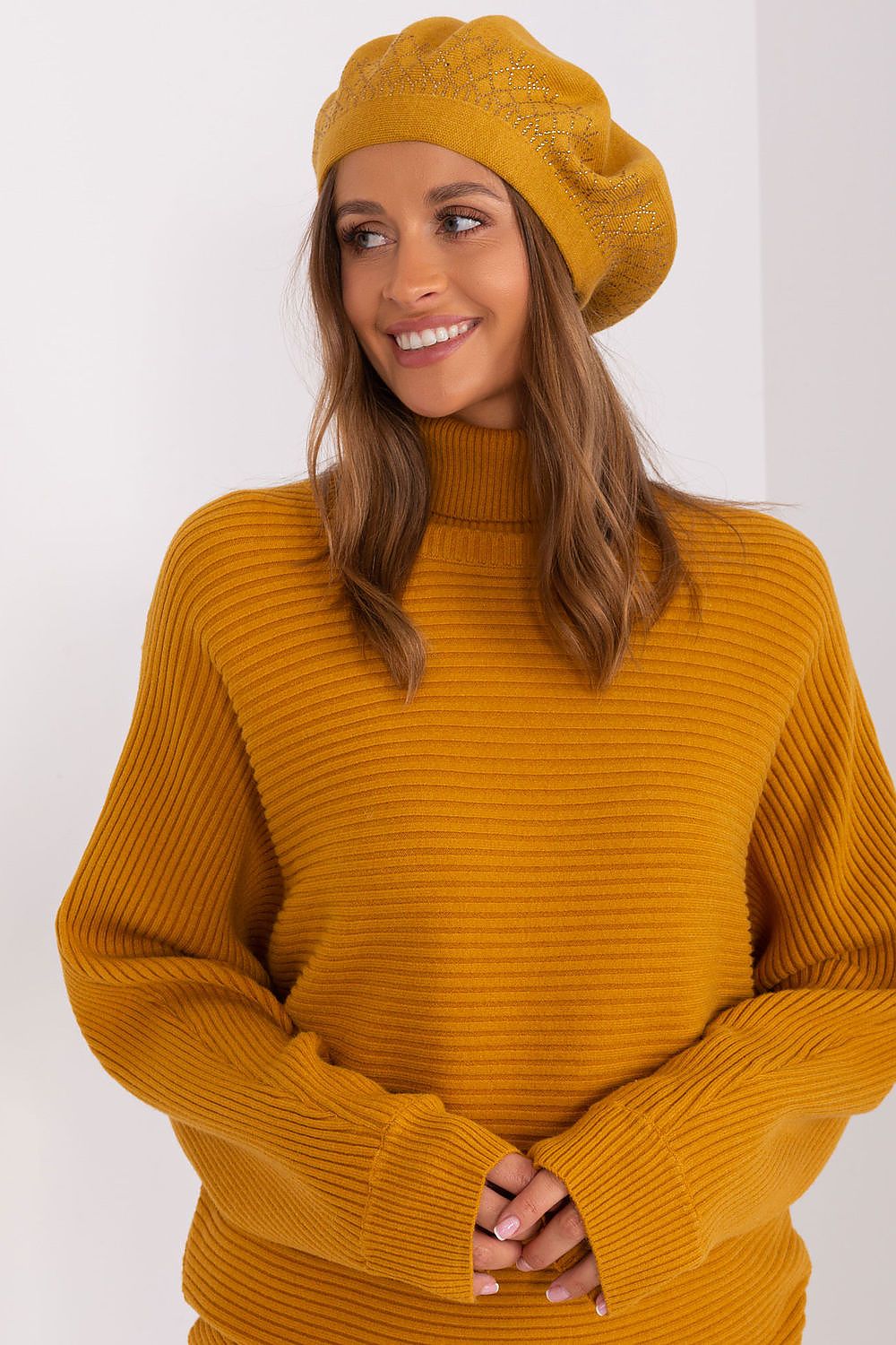  Baskenmütze model 208247 Wool Fashion Italia 
