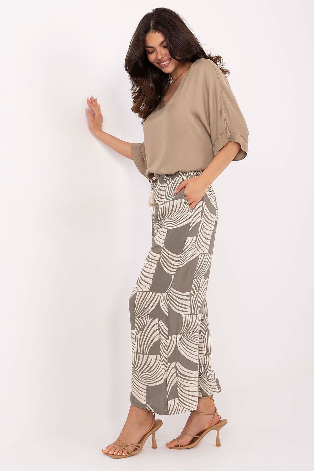  Damen Hose model 215119 Sublevel 