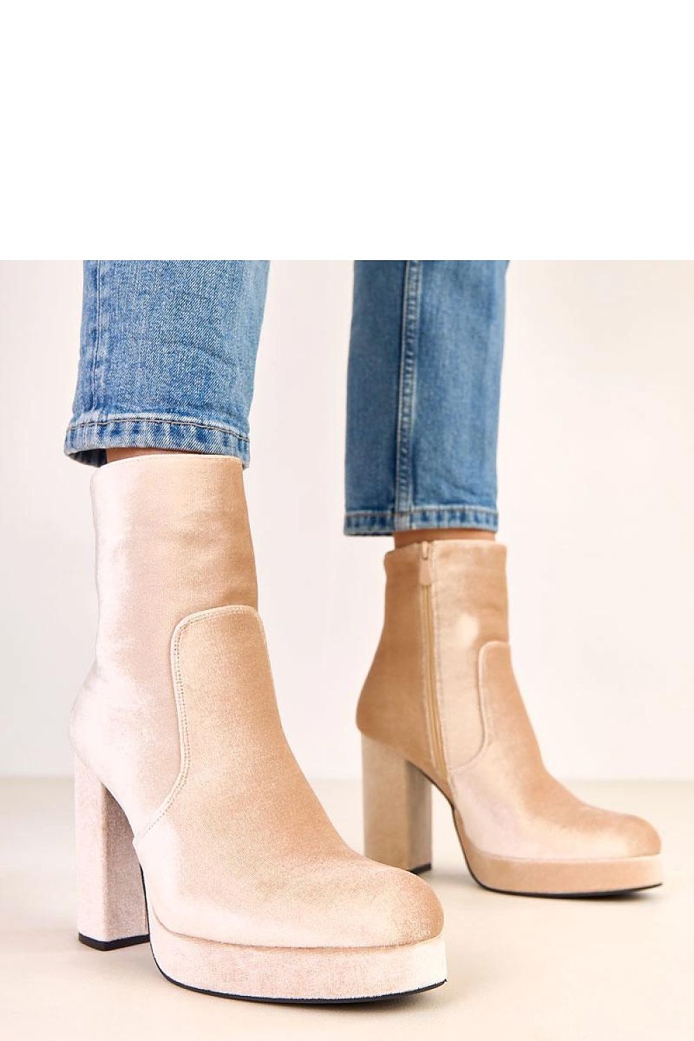  Stiefeletten mit Absatz model 220580 Solea 