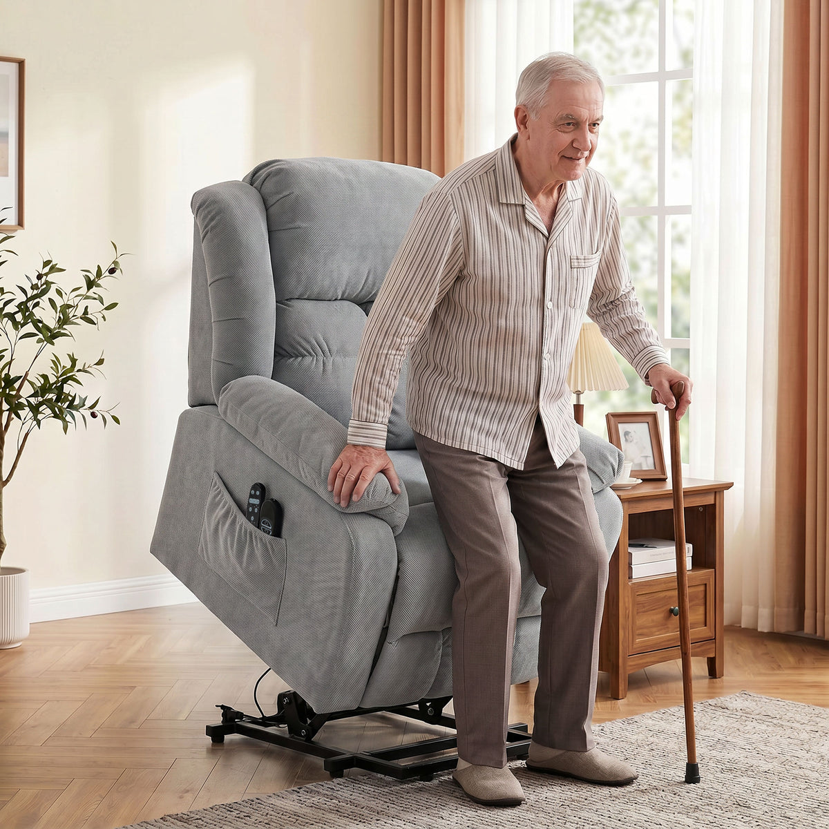 Sta-op-stoel met massagefunctie en lendenverwarming, relaxfauteuil met afstandsbedieningen en zijvakken (2)