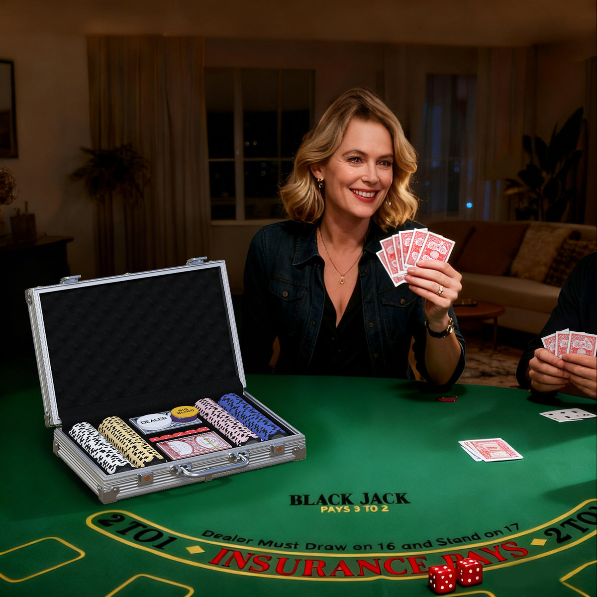 Pokerchipset in koffer, met dobbelstenen, dealerbutton, 2 kaartspellen, zilverkleurig (2)