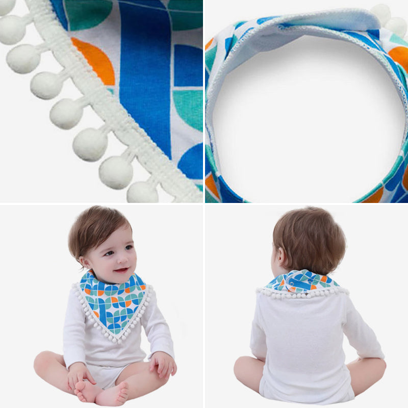 Baby-Halstuch mit Pompons – Kreuz – Produktabbildung 3