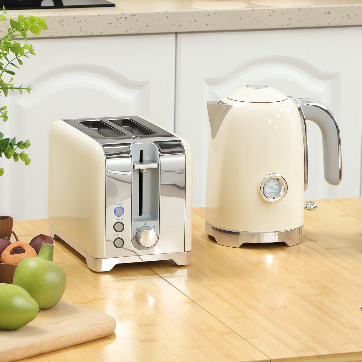 Waterkoker- en broodroosterset, 2200W, 7 bruiningsstanden, diverse functies, crème (2)